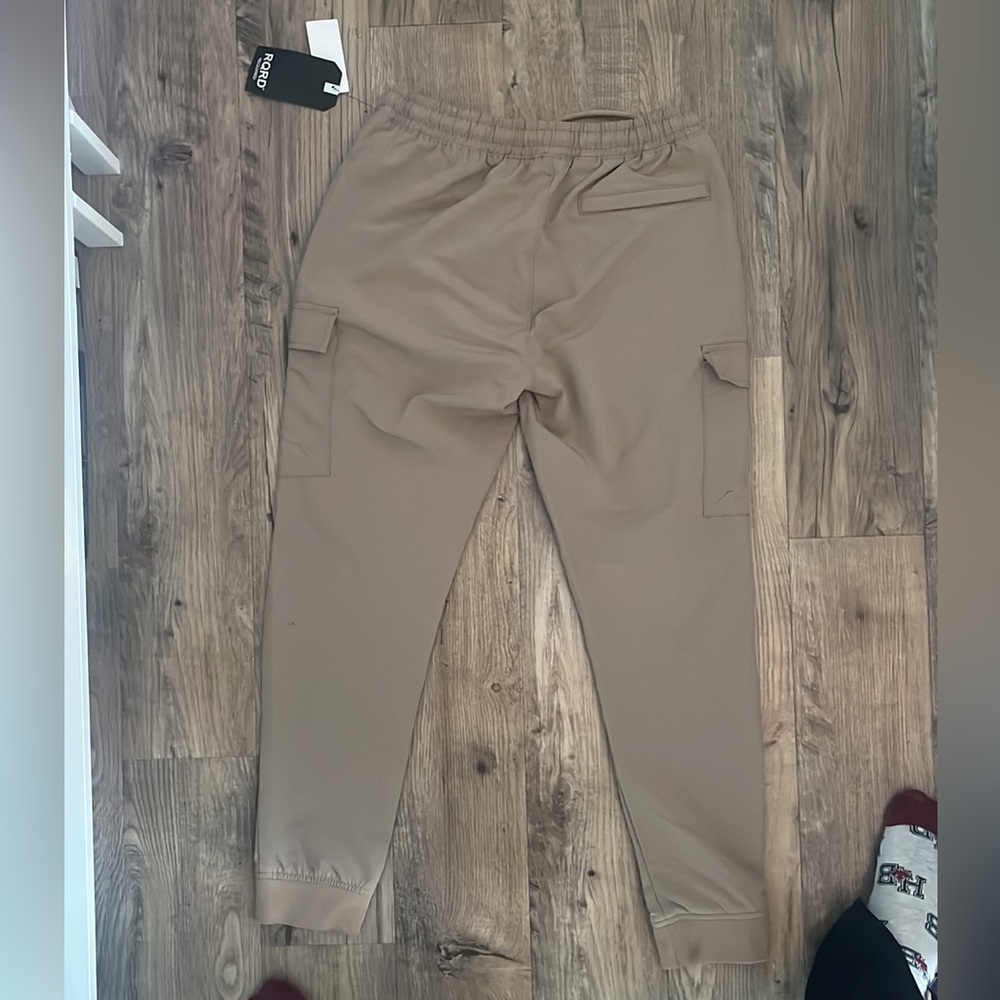 Men’s Beige Cargo Pants
